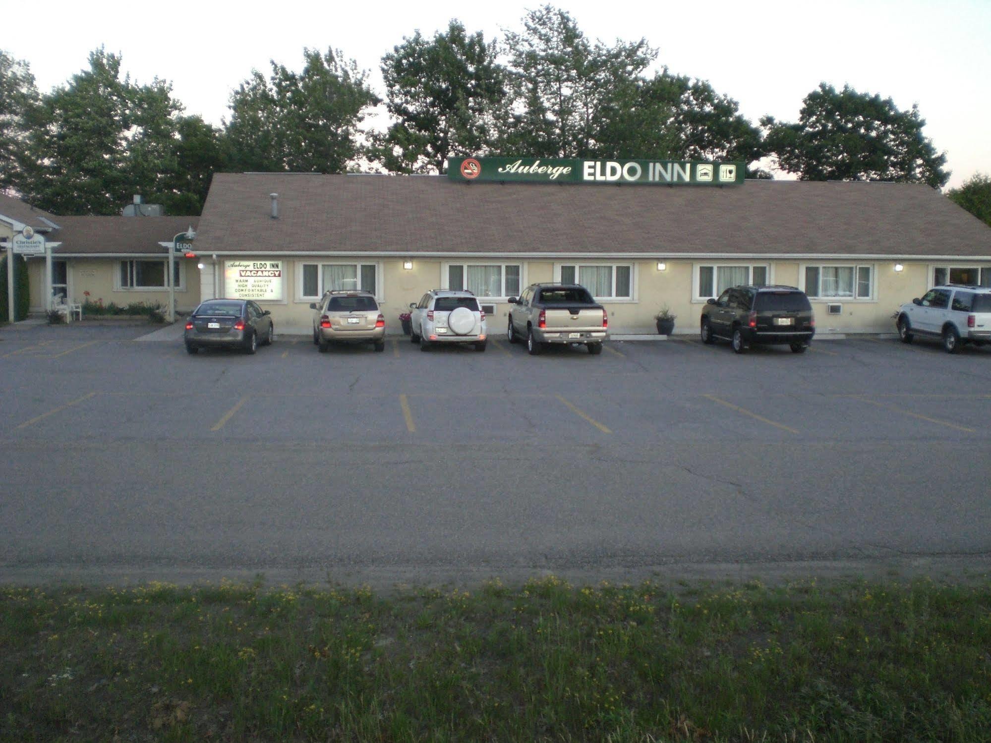 Auberge Eldo Inn Blind River Exterior photo